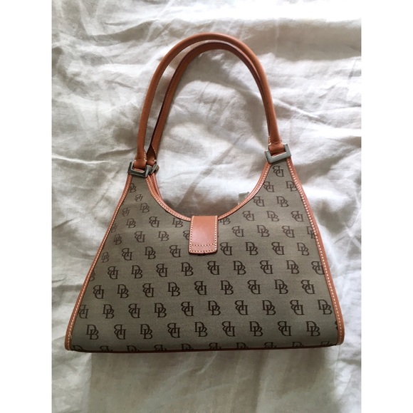 Dooney and Bourke Tan Shoulder Bag - Picture 2 of 7